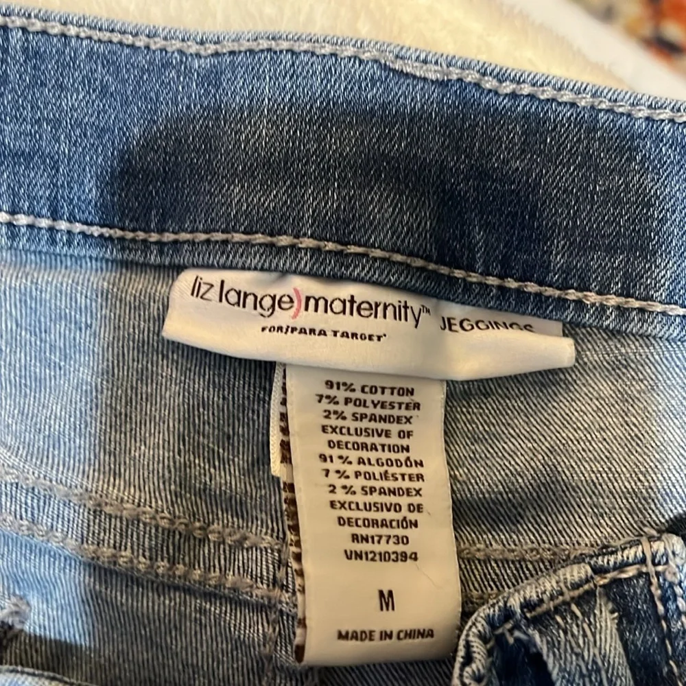 Liz Lange Maternity Jeggings, distressed, size M, women’s denim - Picture 3 of 5